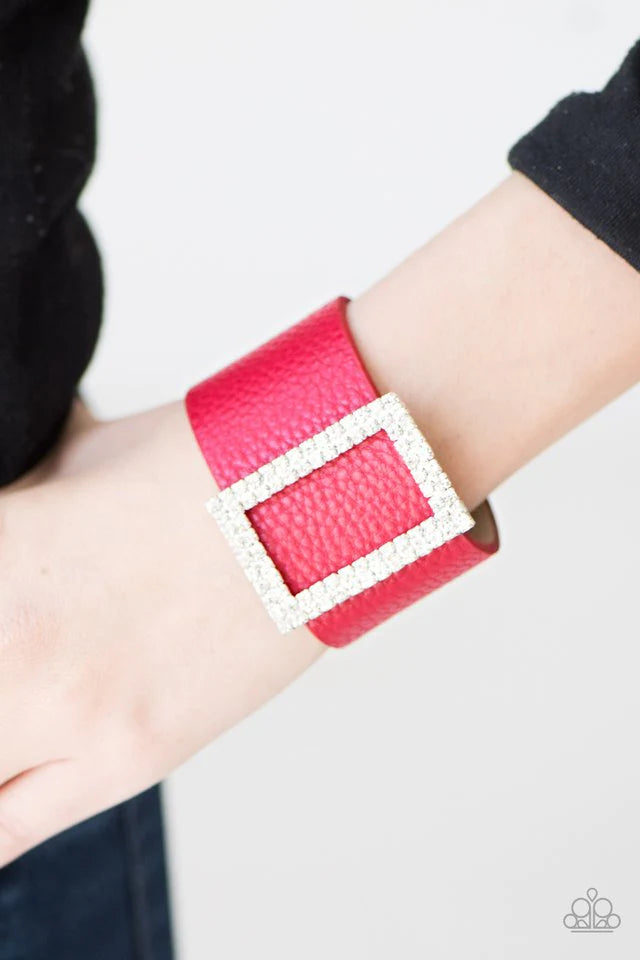 STUNNING FOR YOU - PINK WRAP BRACELET
