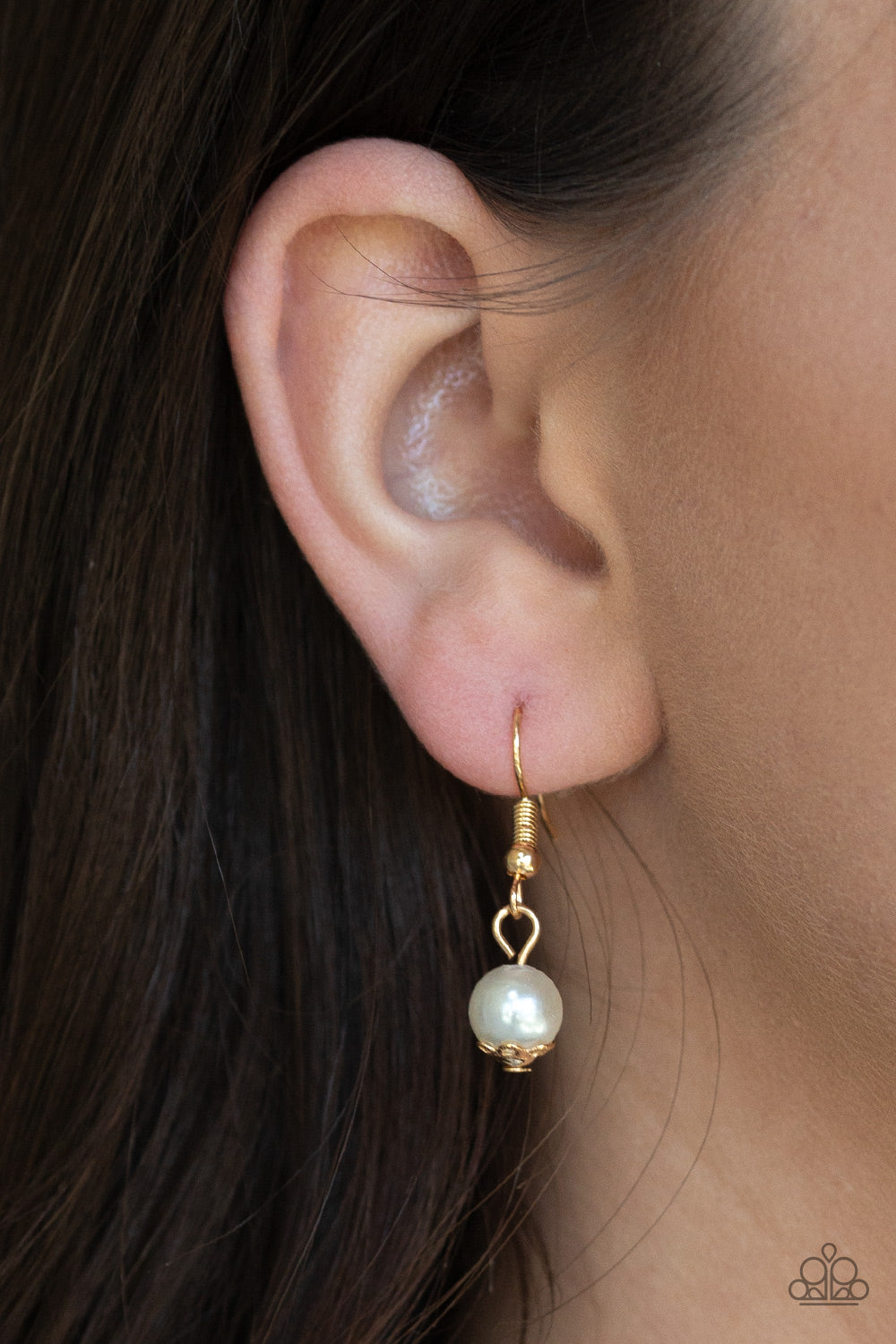 Tour de Demure - Gold necklace