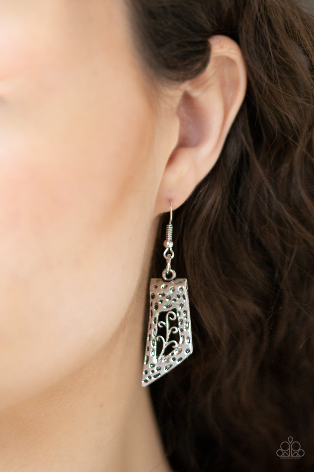 Vintage Vineyard - Silver necklace