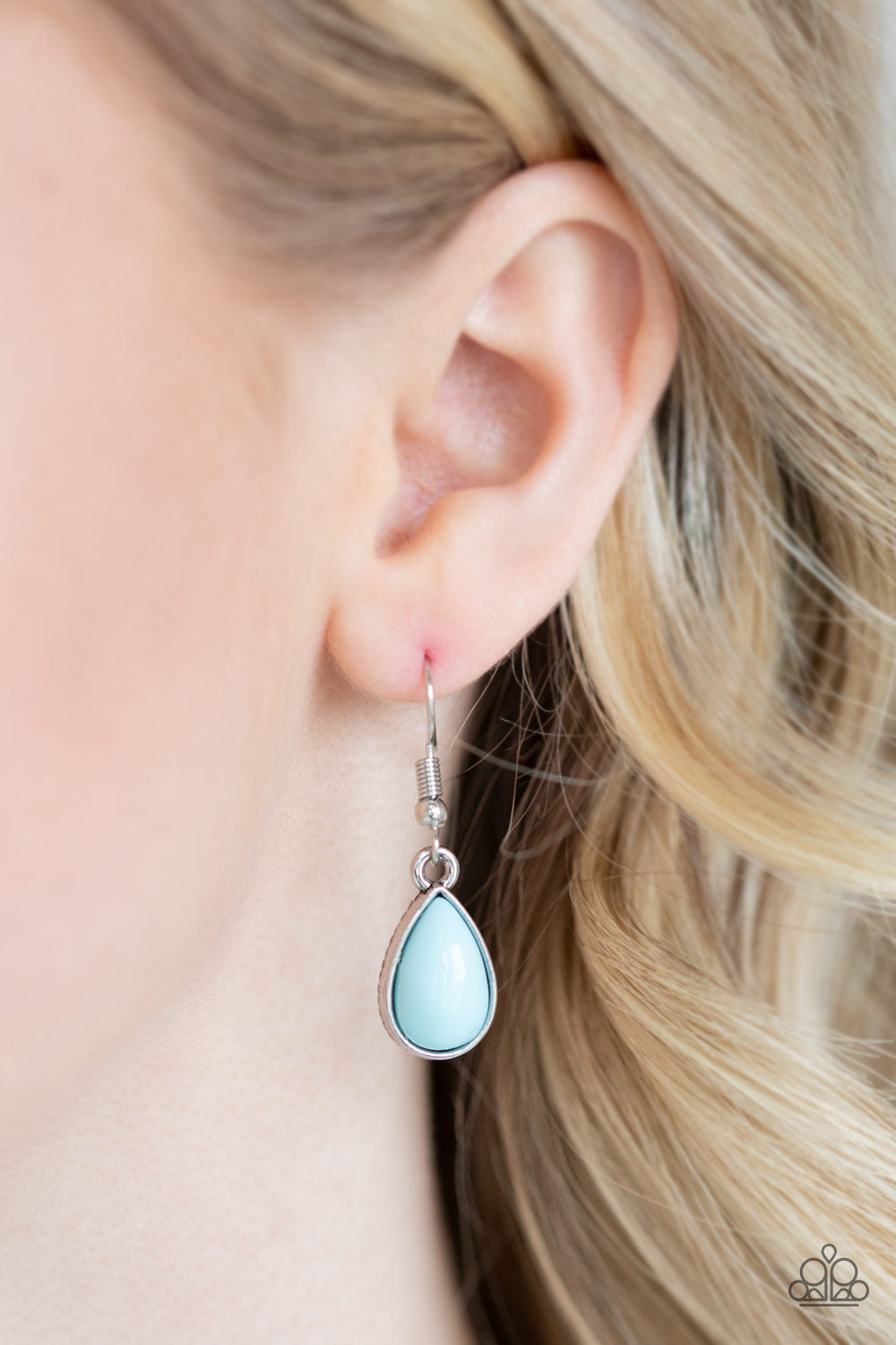 Jaw-Dropping Diva - Blue necklace