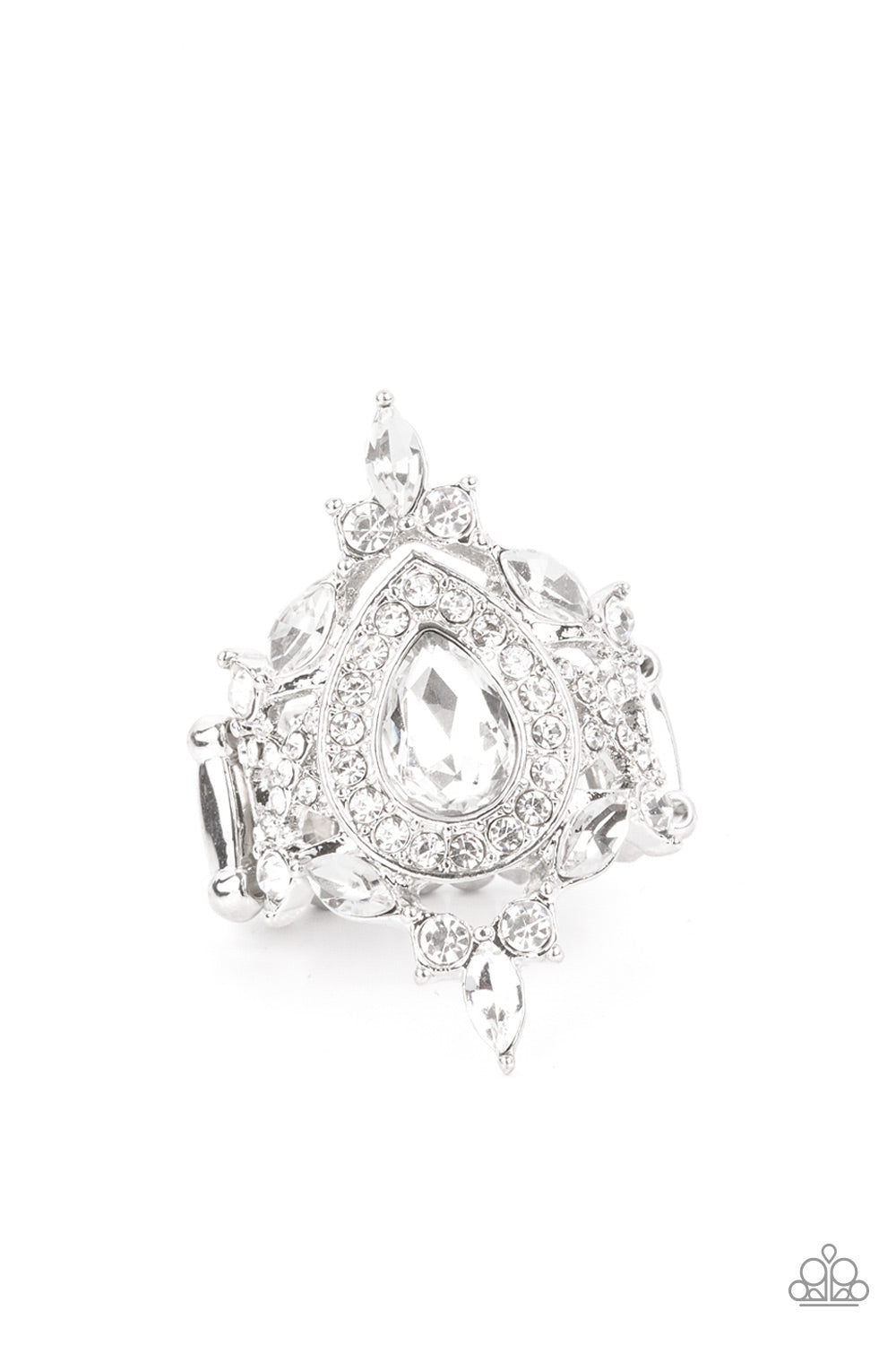Mega Stardom - White rhinestone ring