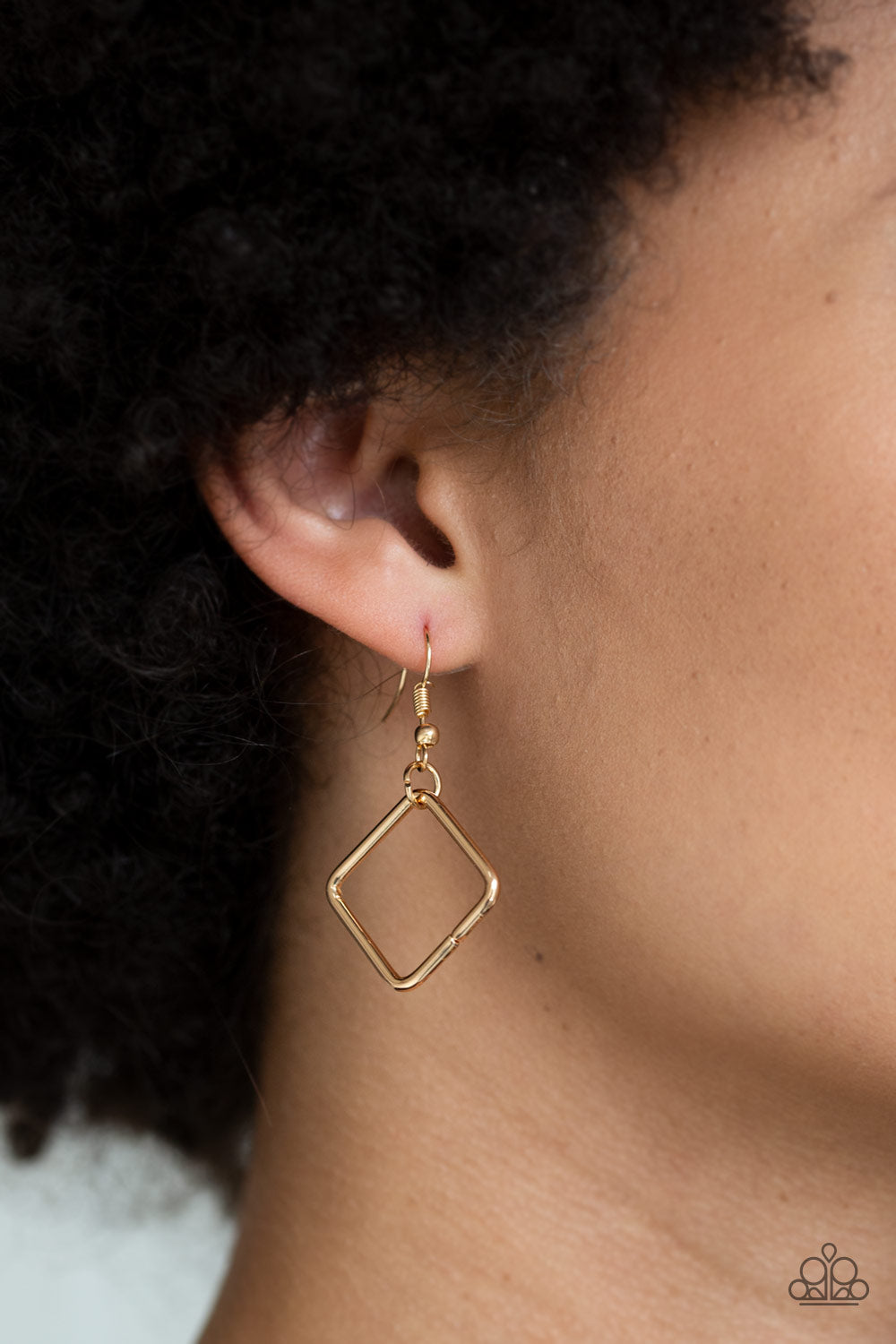 Backed Into A Corner - Gold necklace