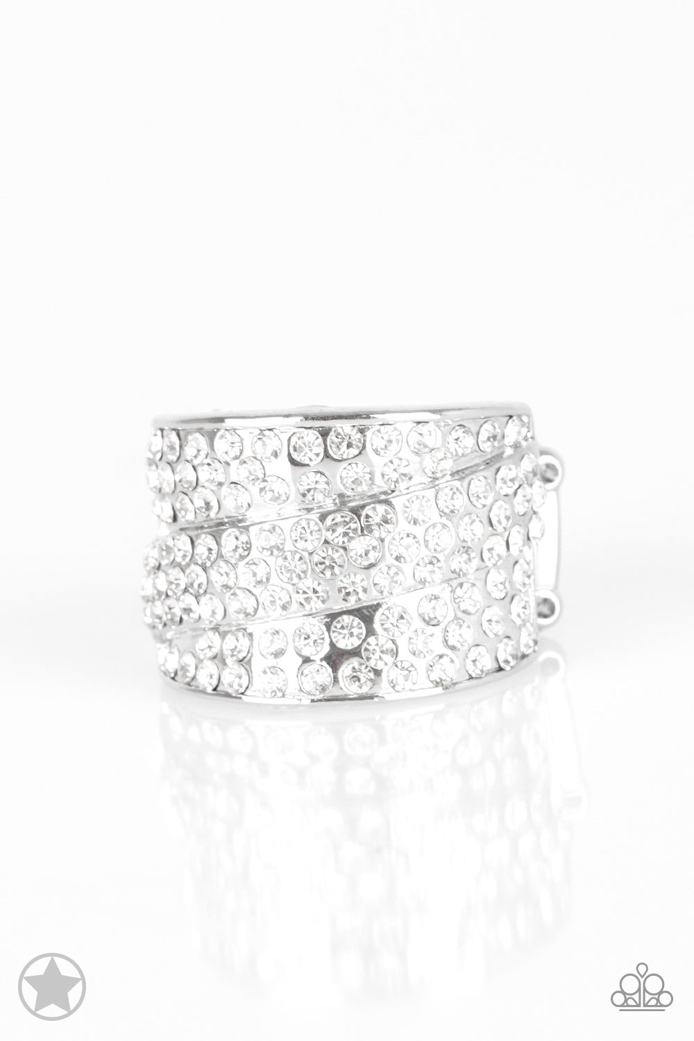 The Millionaires Club - White rhinestone ring