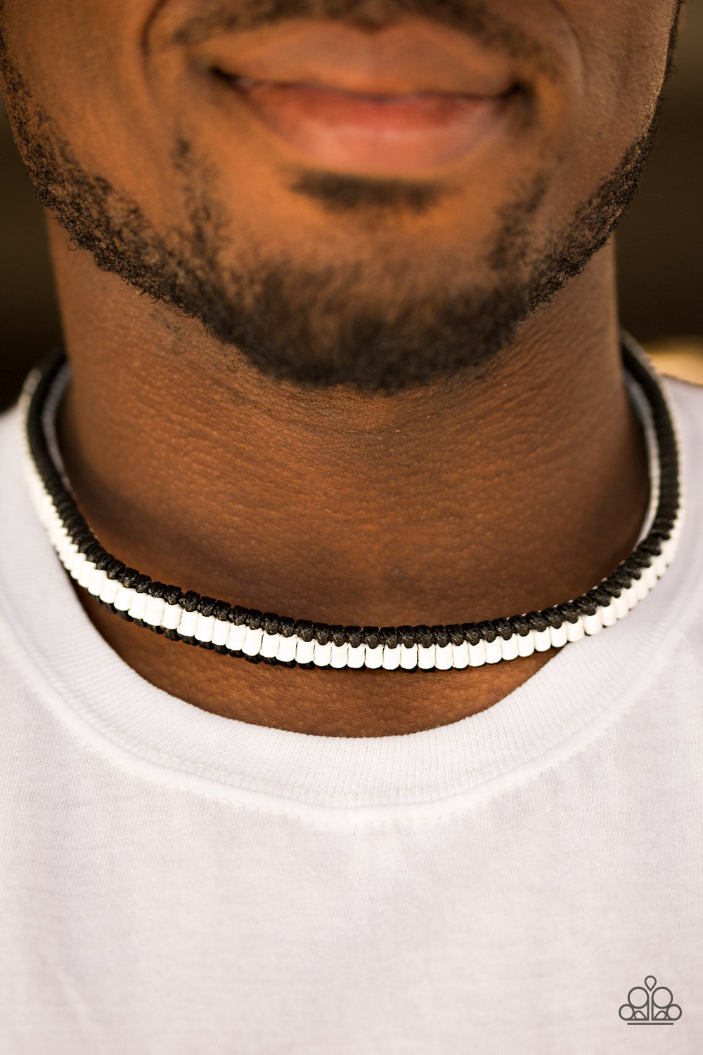 High-Speed TRAIL - White urban necklace