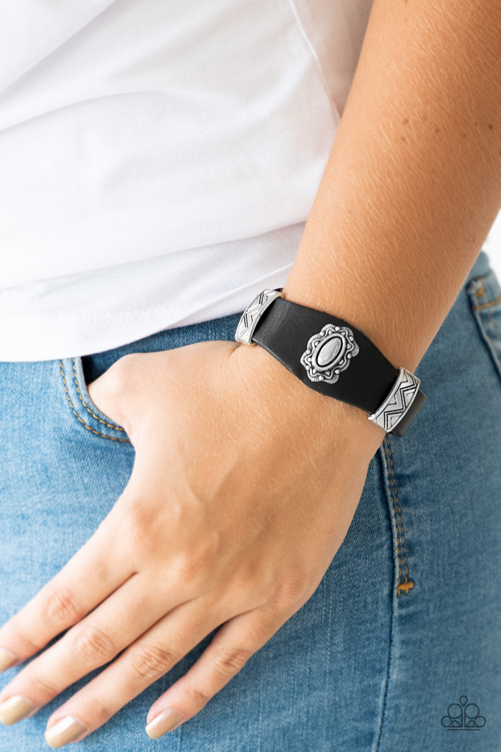 Western Romance - Black urban bracelet