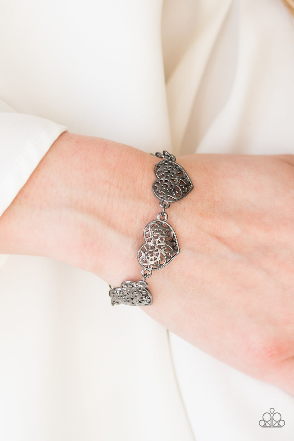 Fond Of Hearts - Black bracelet