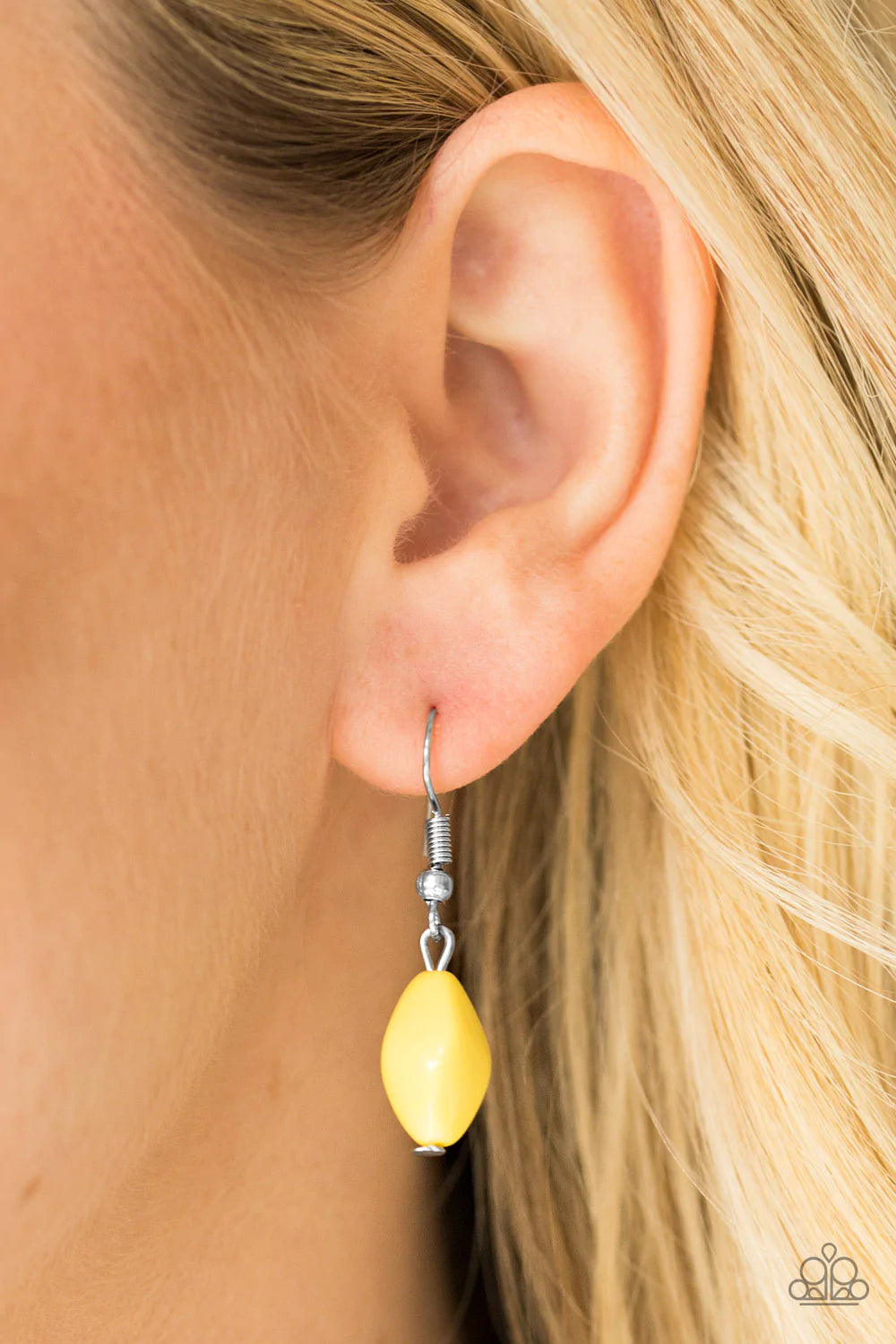 GLEAM Weaver - Yellow Necklace