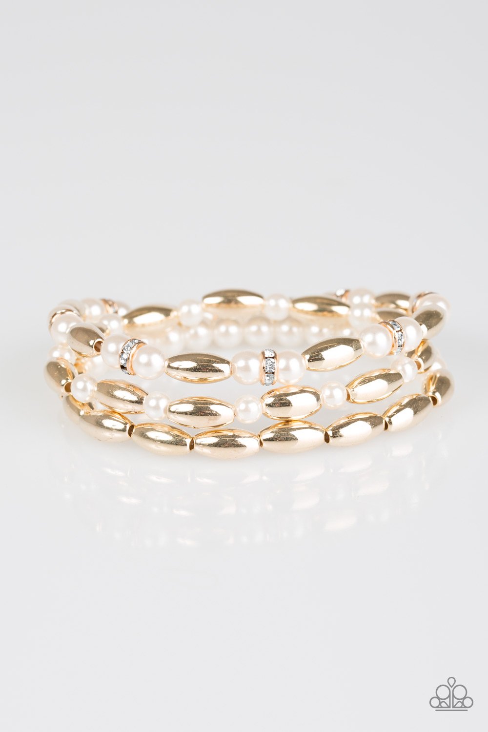 Chic Contender - Gold/White Bracelet