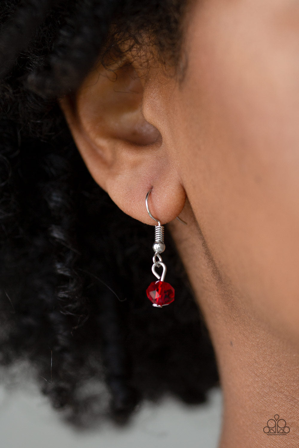 Extravagant Elegance - Red necklace