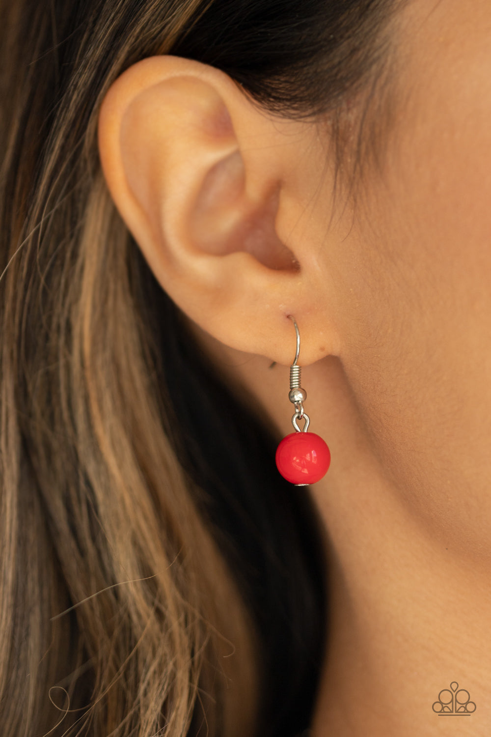 Everyone Scatter! - Red necklace