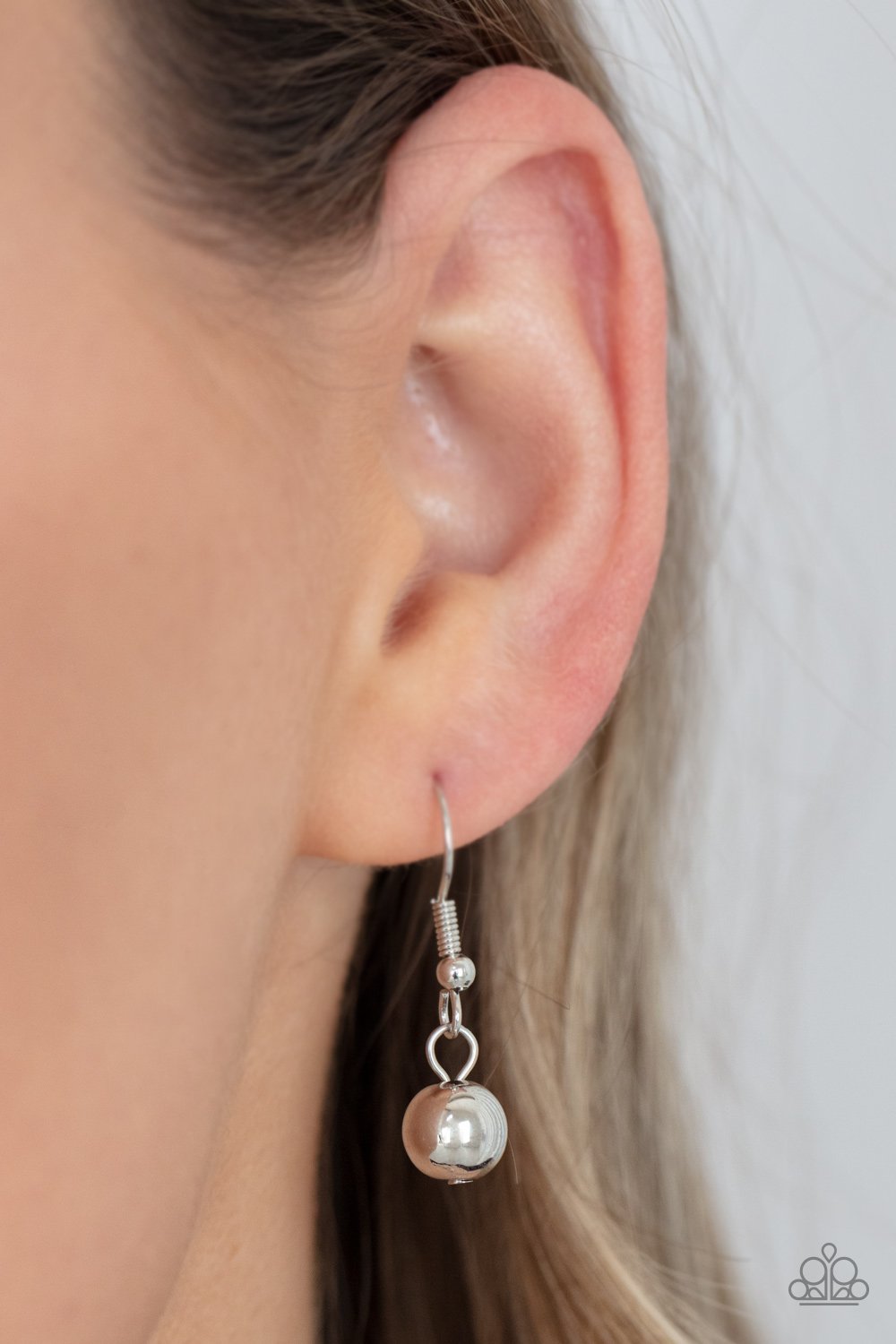 Effervescent Ensemble - Multicolor Iridescent Necklace (July 2021 - Life of the Party)