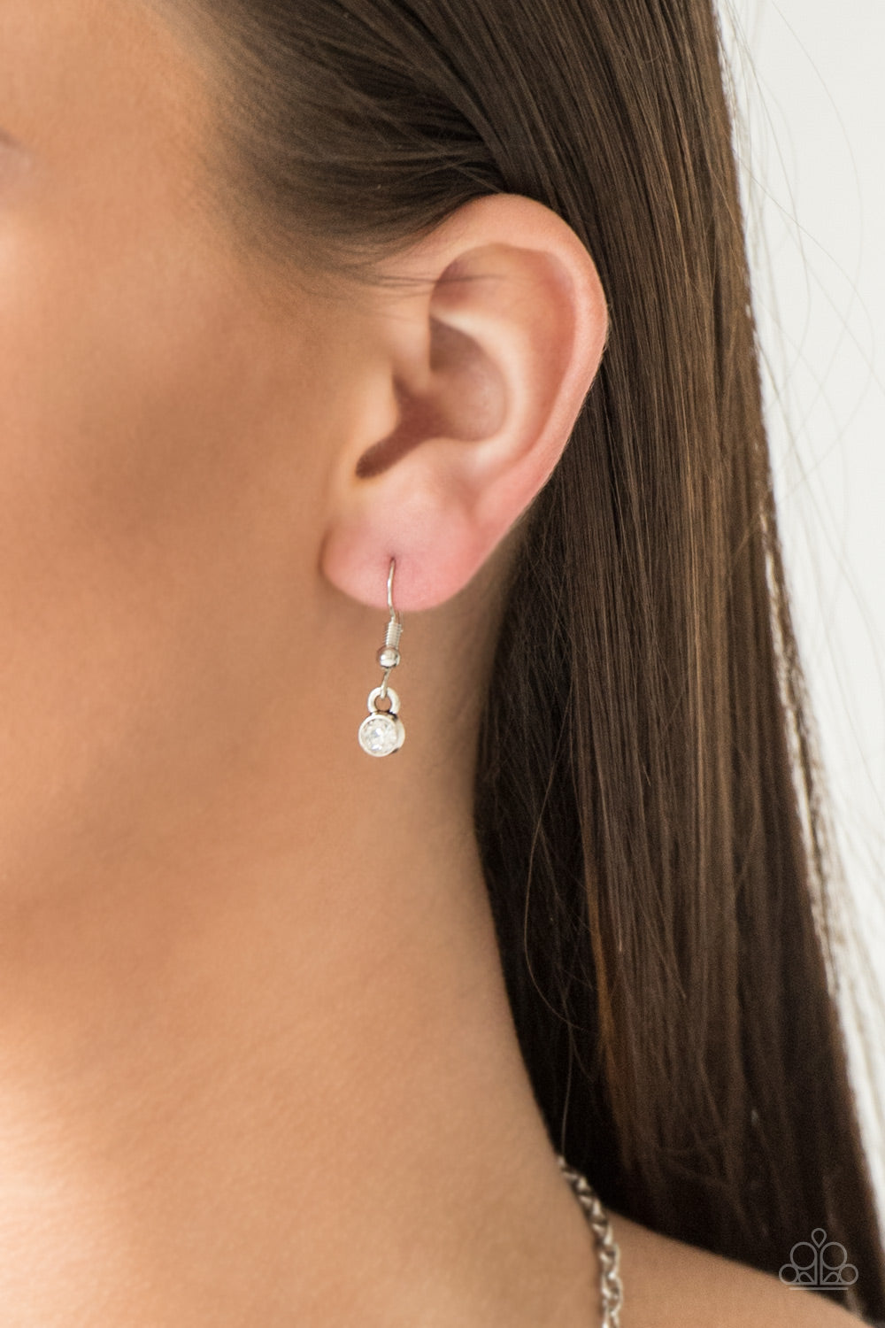 Royal In Roses - White rhinestones necklace