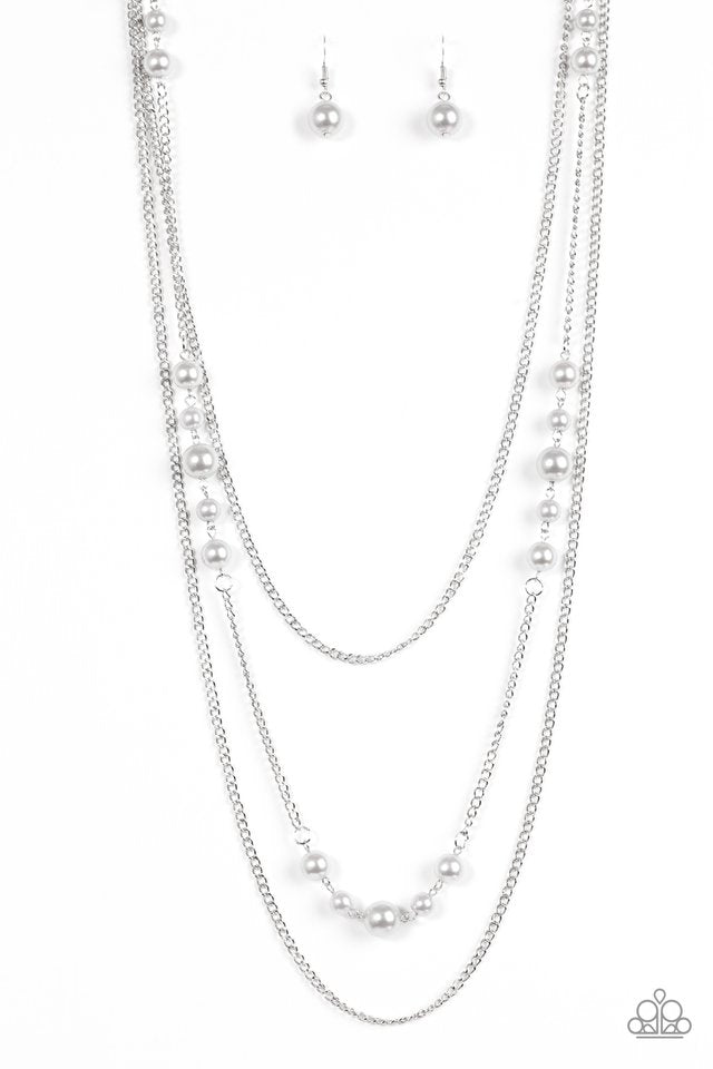 Diva Dilemma - Silver pearl necklace