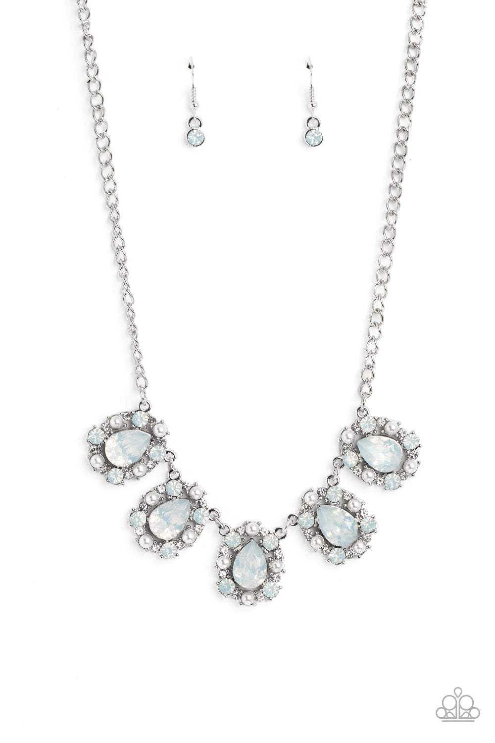 Pearly Pond - White Necklace