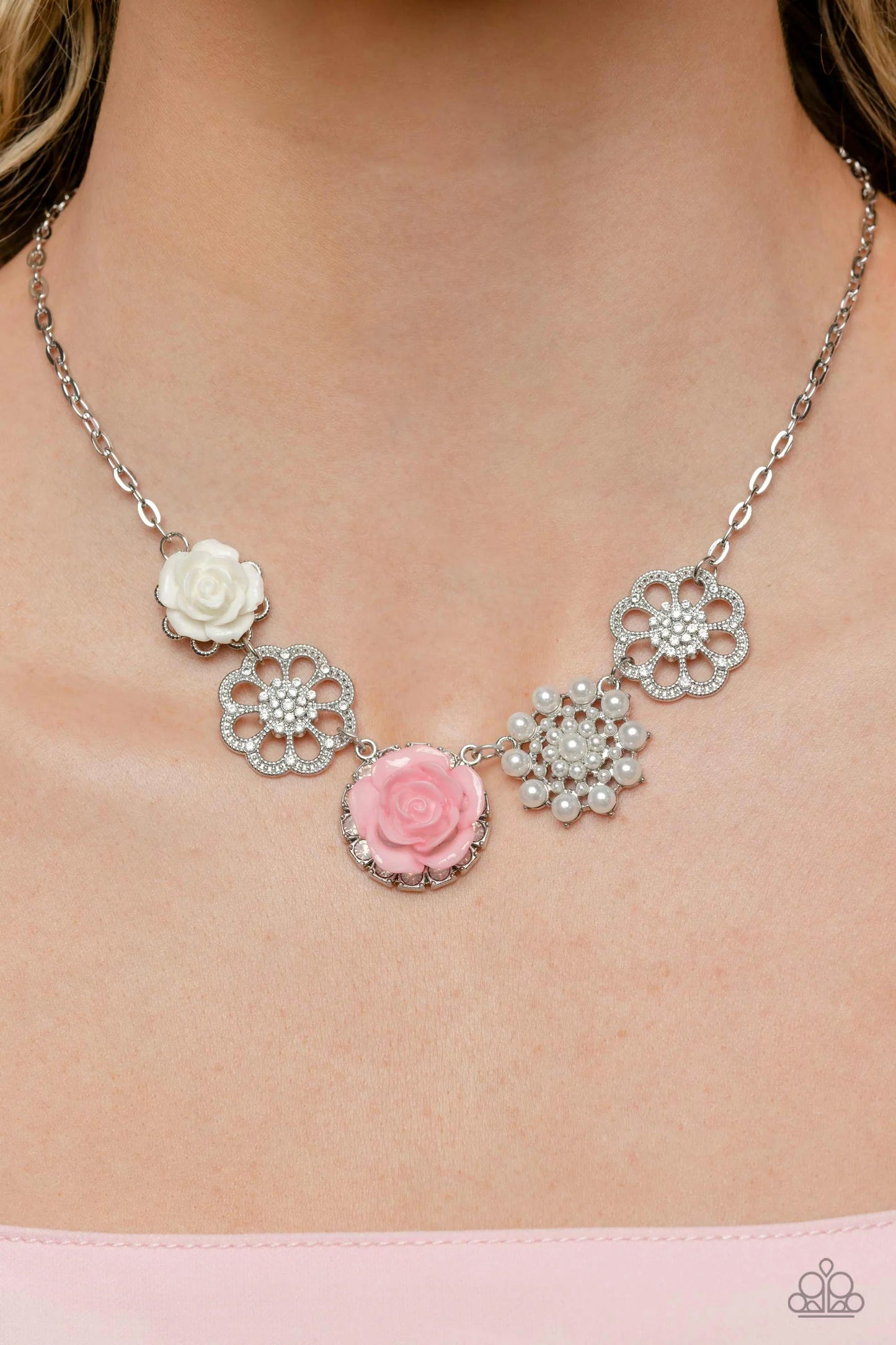 Tea Party Favors - Pink Necklace & Bracelet set