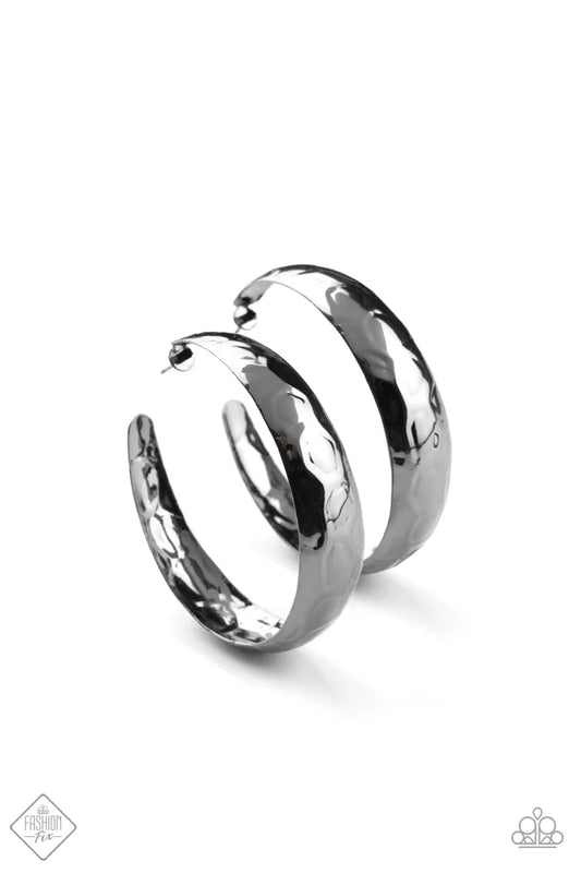 Hey HAUTE Shot - black/gunmetal hoop earrings