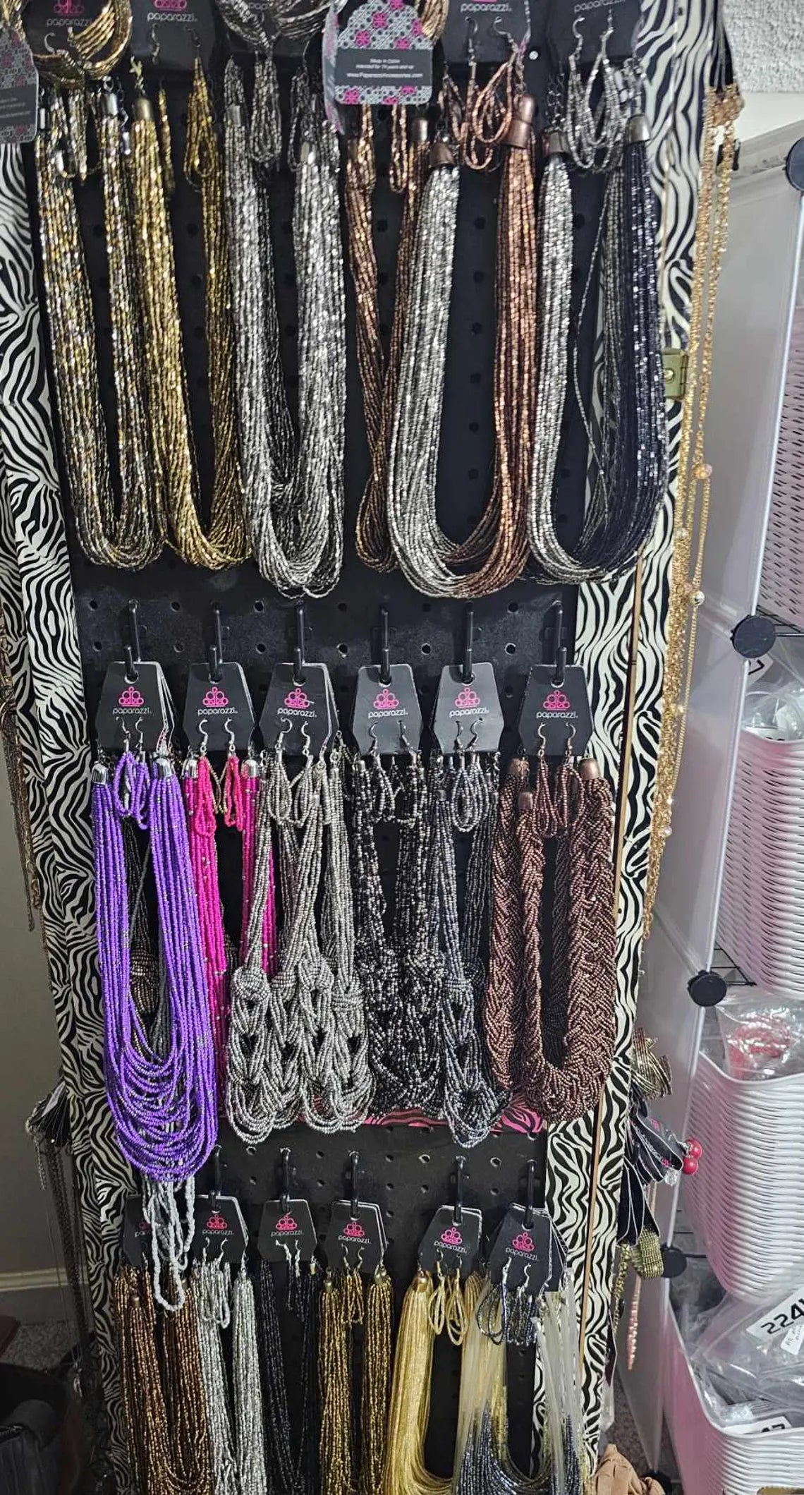 Paparazzi Jewelry Mixed Lot / 25 pieces