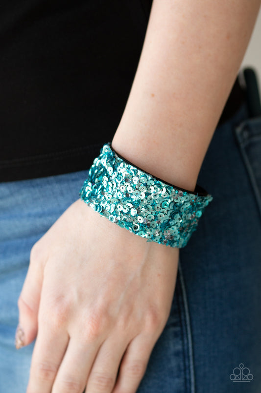 Starry Sequins - Blue wrap bracelet