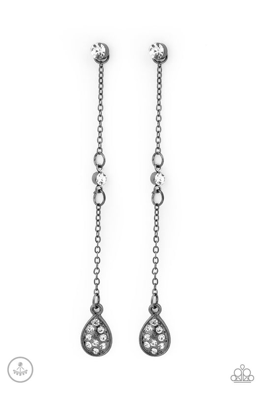 When It REIGNS - Black/Gunmetal earrings