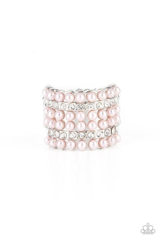 Verified Vintage - Pink pearl ring