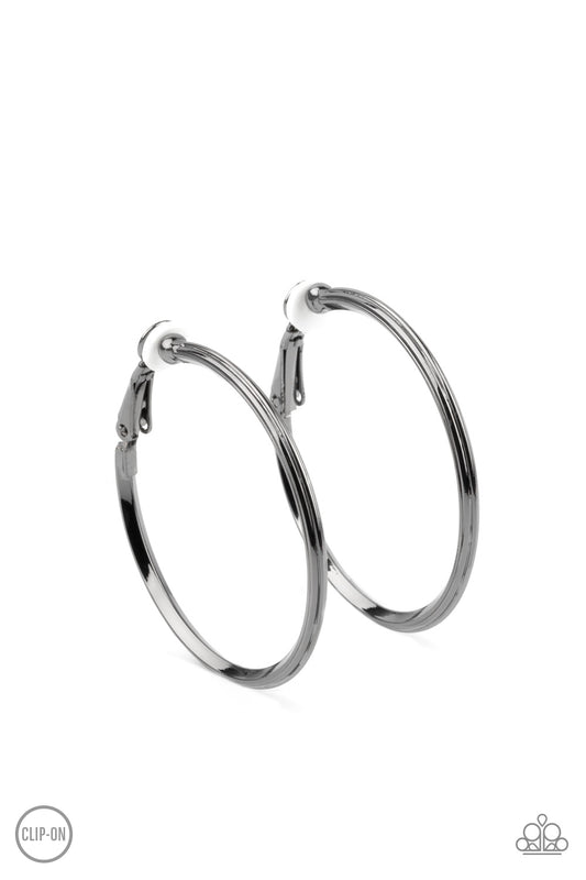 City Classic - Black/GM Clip-on hoop earrings