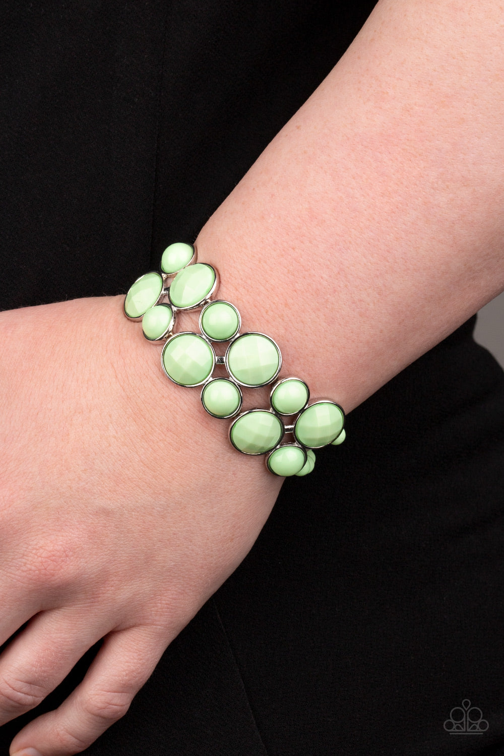 Confection Connection - Green bracelet