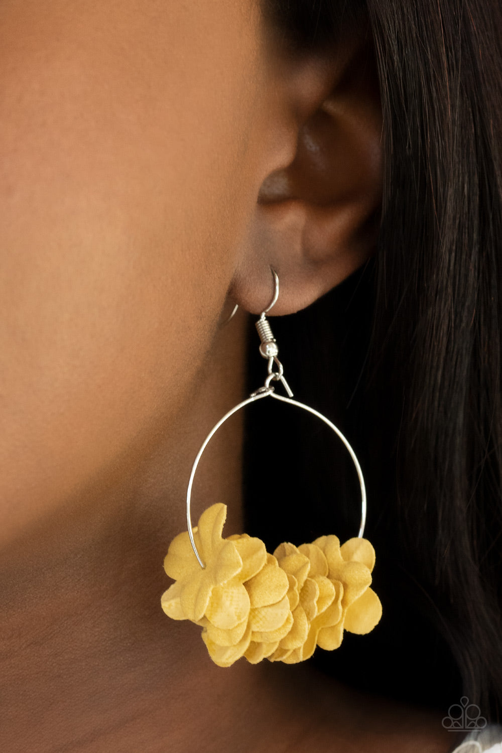 Flirty Florets - Yellow earrings