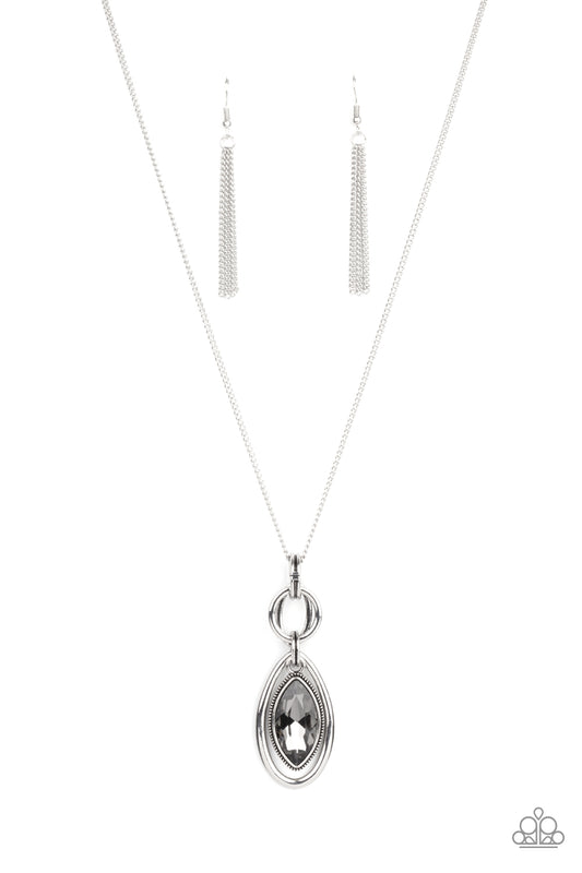 Glamorously Glaring - Silver necklace