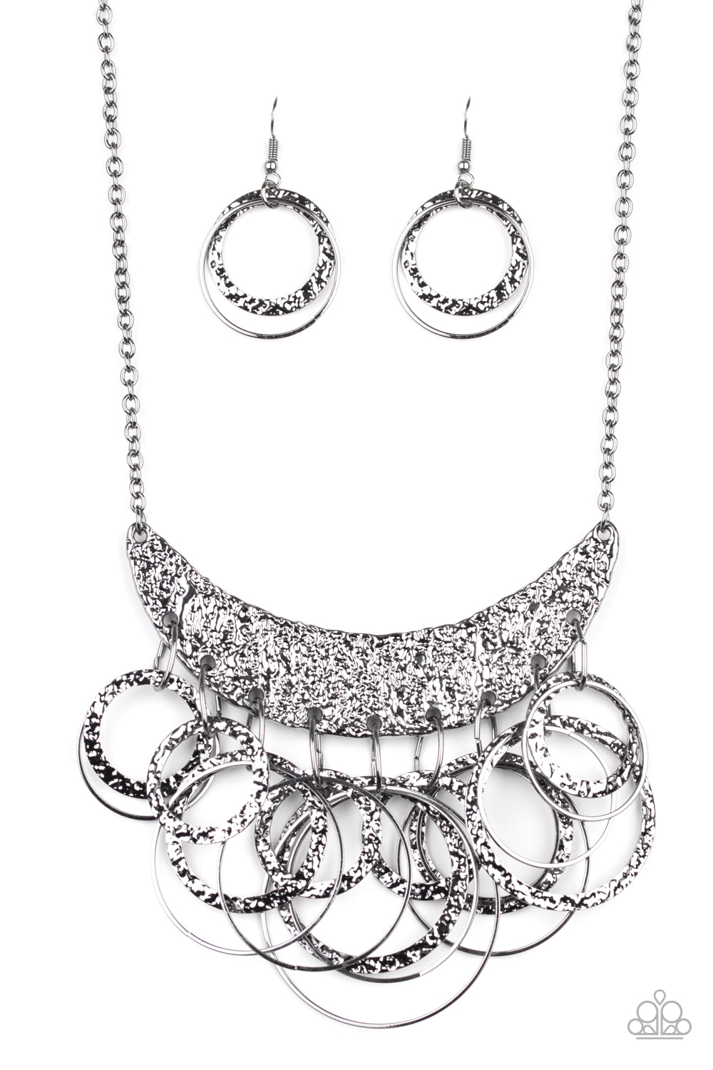 Metro Eclipse - Black/Gunmetal necklace