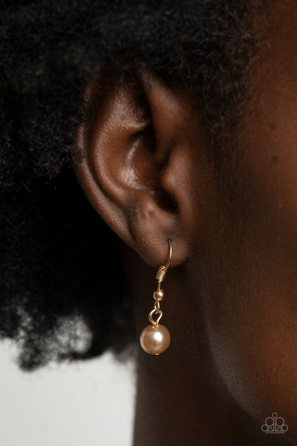 Pardon My FRINGE - Brown pearl necklace