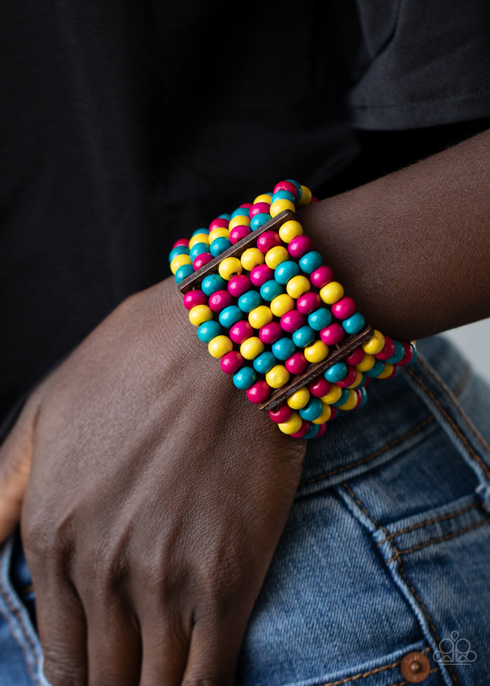 Tanning in Tanzania - Multicolor wood bracelet