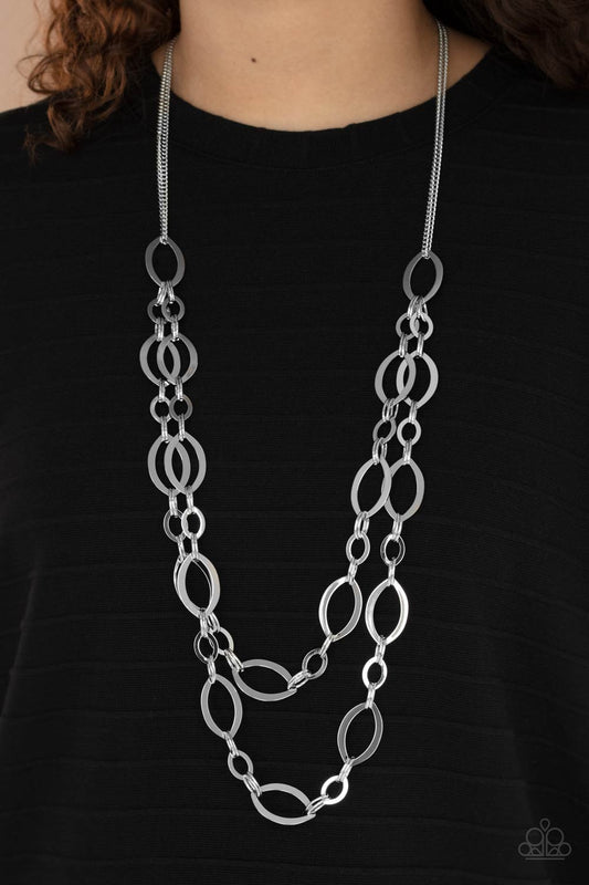 The OVAL-achiever - Silver necklace