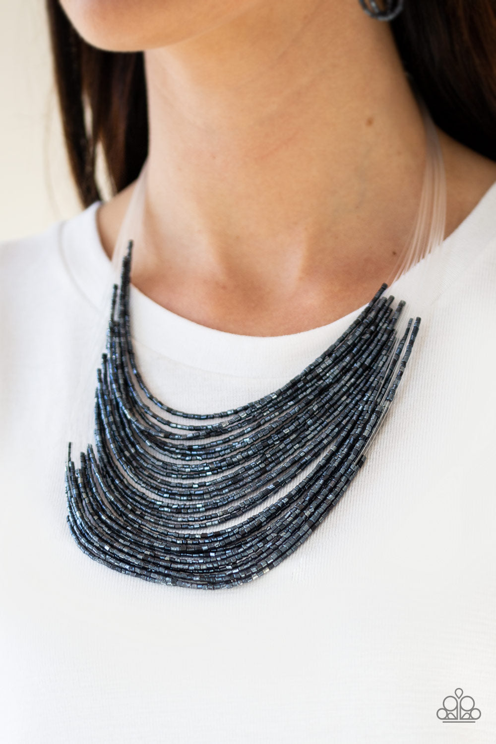 Catwalk Queen - Blue seed bead necklace