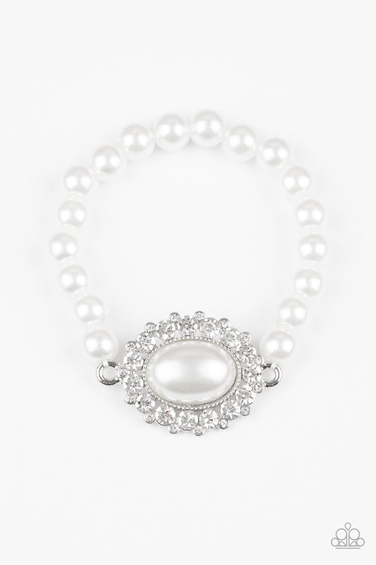 Starry-Eyed Starlet - White bracelet