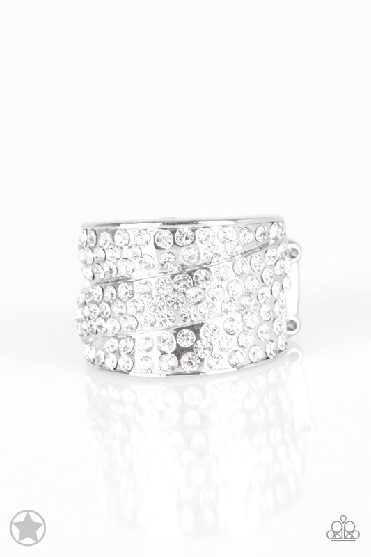 The Millionaires Club - White rhinestone ring