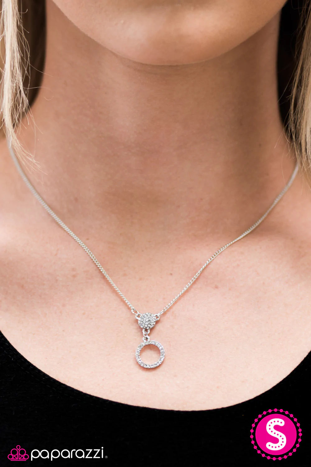 Diva Disco - White Rhinestone Necklace