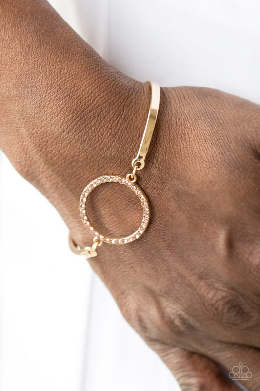 Center Of Couture - Gold bracelet