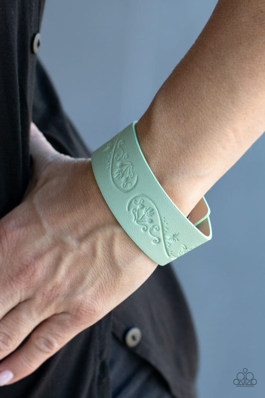 Butterfly Canopy - Green wrap bracelet