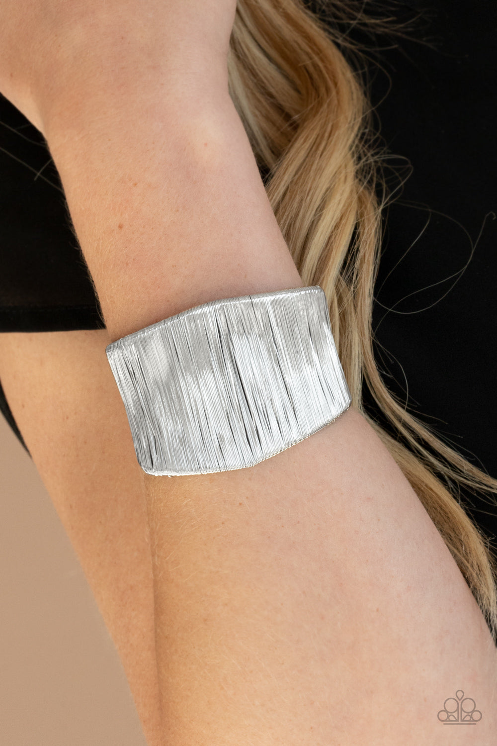 Hot Wired Wonder - Silver cuff bracelet