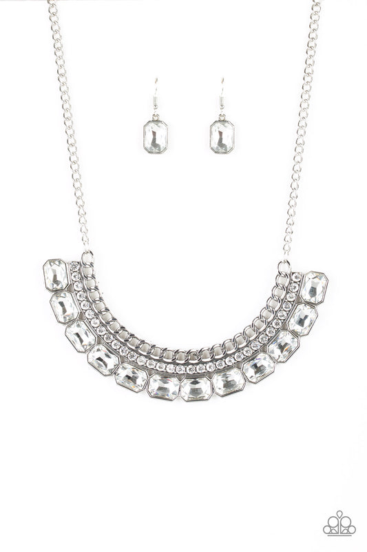 Killer Knockout - White gems necklace