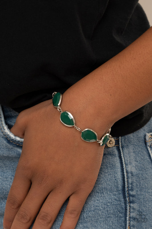 REIGNy Days - Green bracelet