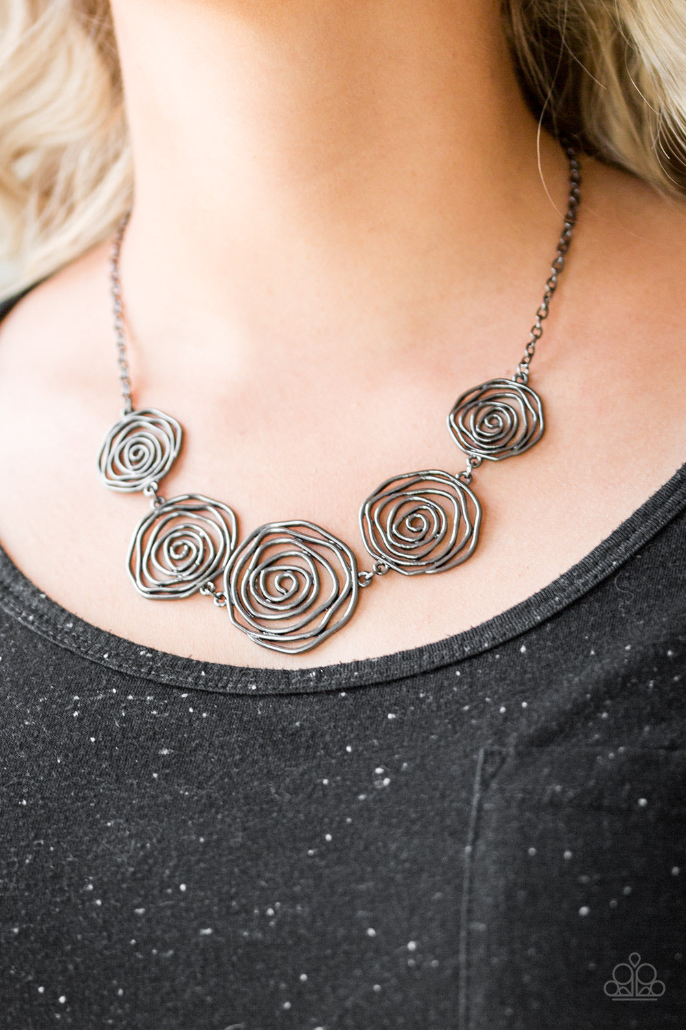 Rosy Rosette - Black/Gunmetal necklace w/ matching bracelet