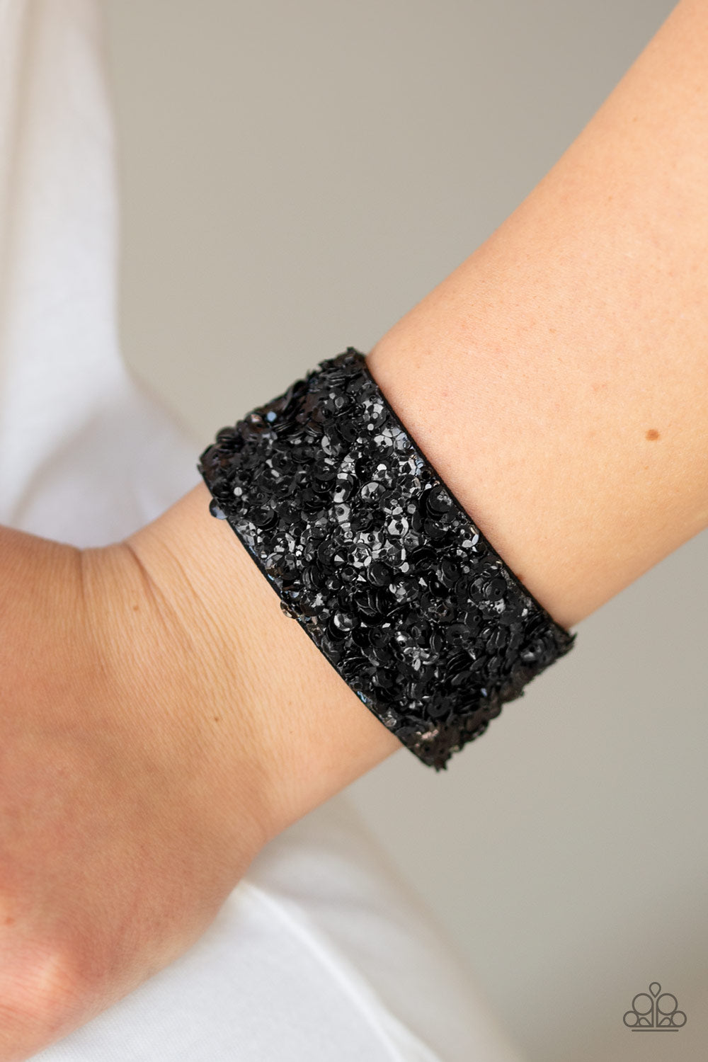 Starry Sequins - Black sequin wrap bracelet