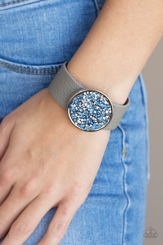 Stellar Escape - Blue wrap bracelet