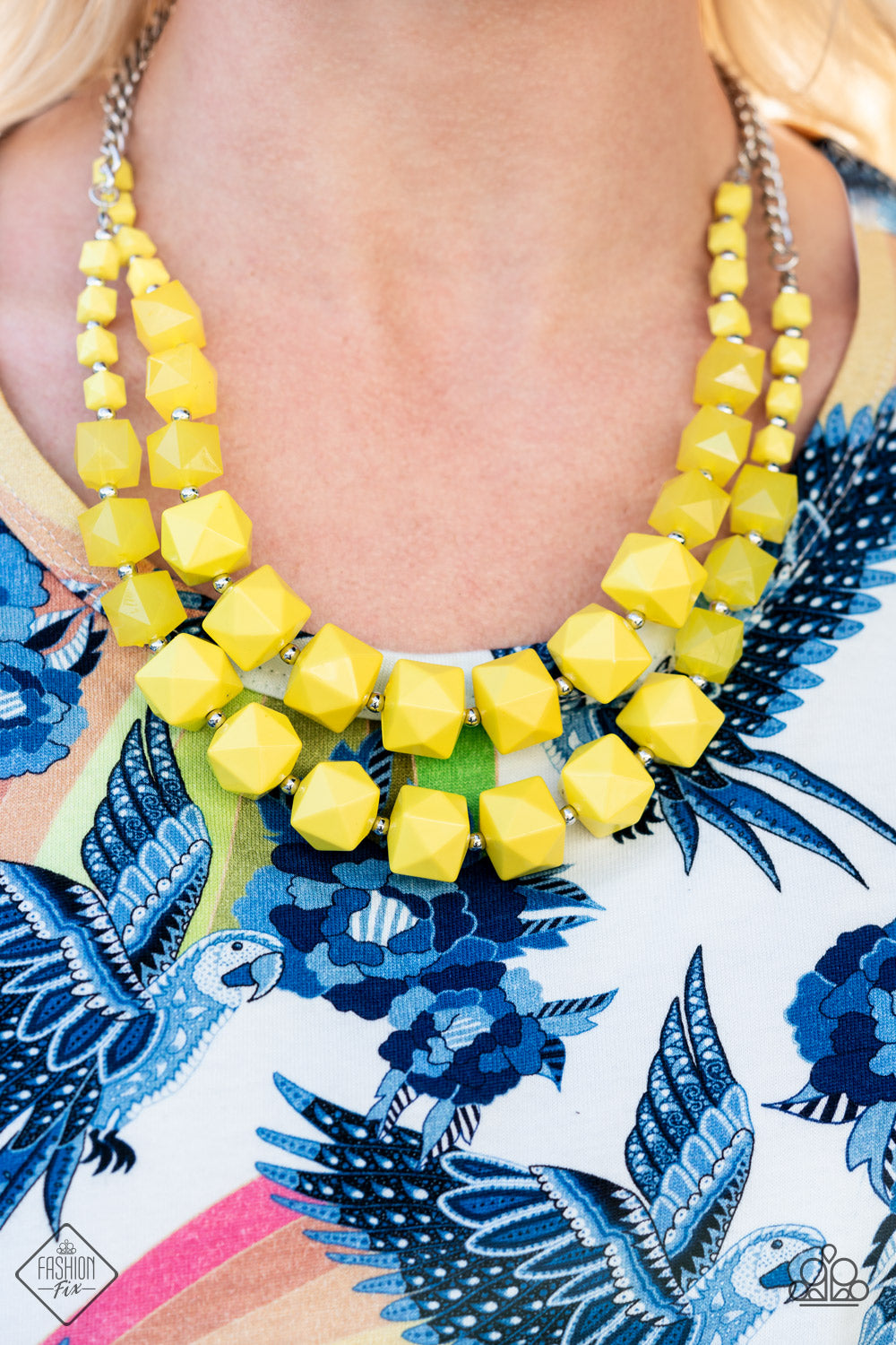 Summer Excursion - Yellow necklace (July 2021 - Fashion Fix)