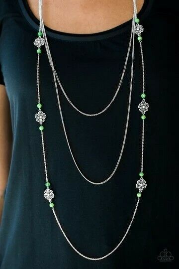 Hibiscus Hideaway - Green necklace set