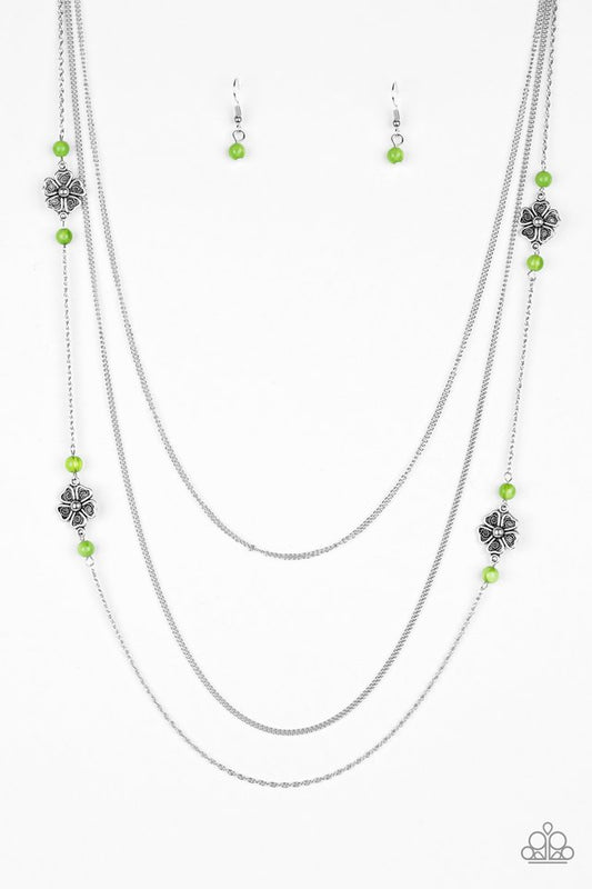 Hibiscus Hideaway - Green necklace set