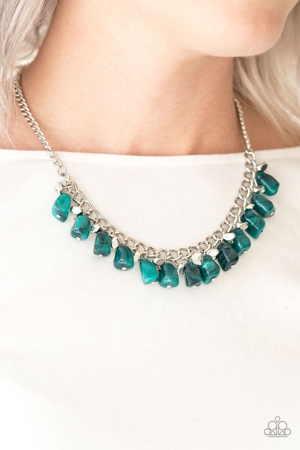 Rocky Shores - Green necklace set