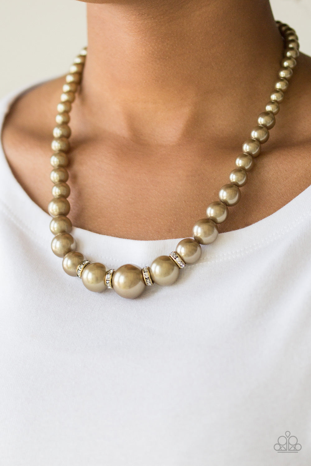 Party Pearls - Brass necklace