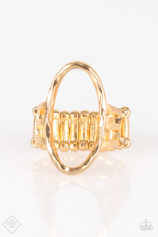 Center Chic - gold ring